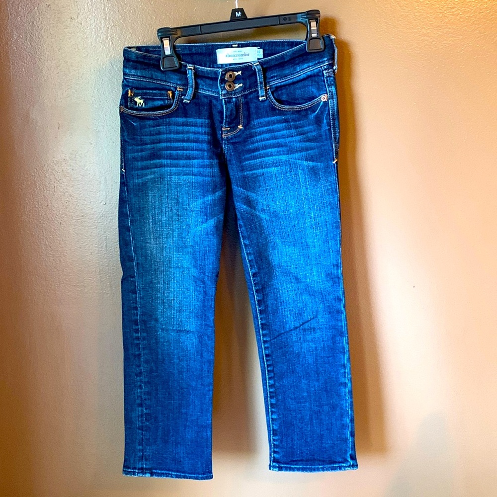 Girls Abercrombie jeans. Size 10